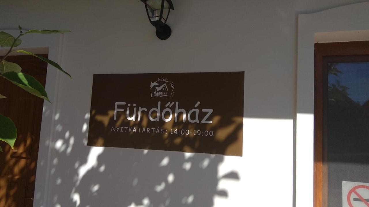 Nadas Pihenopark Tiszafüred 外观 照片